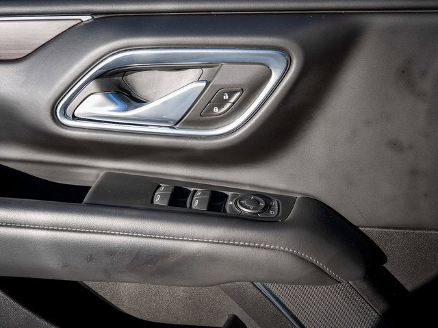 2023 Chevrolet Suburban LS