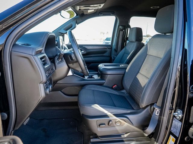 2023 Chevrolet Suburban LS