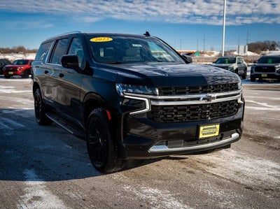 2023 Chevrolet Suburban LS