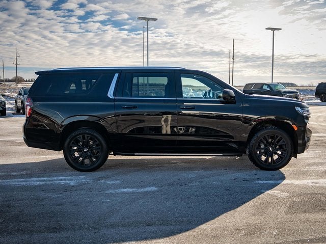 2023 Chevrolet Suburban LS