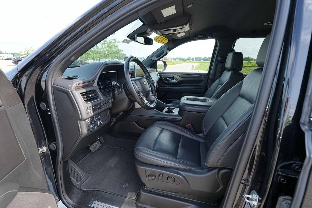 2024 Chevrolet Suburban LT