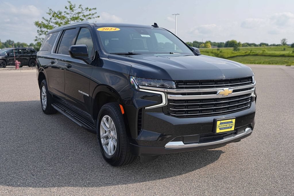 2024 Chevrolet Suburban LT