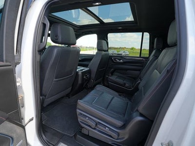 2022 Chevrolet Suburban RST