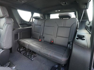 2022 Chevrolet Suburban RST