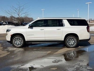 2024 Chevrolet Suburban Premier