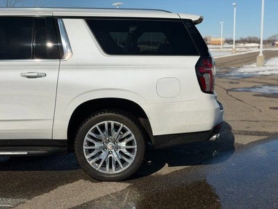 2024 Chevrolet Suburban Premier