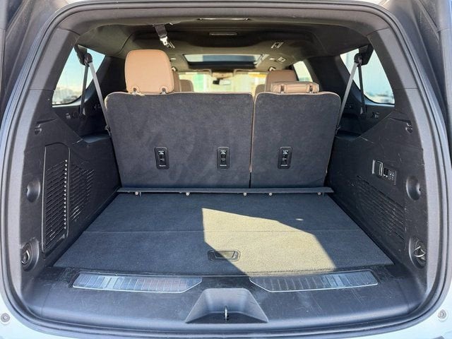 2024 Chevrolet Suburban Premier