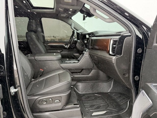 2024 GMC Sierra 3500 HD Denali