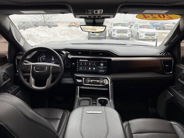 2024 GMC Sierra 3500 HD Denali