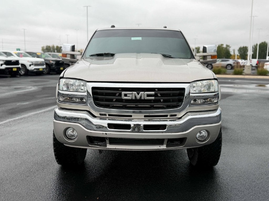 Used 2005 GMC Sierra 2500HD SLT with VIN 1GTHK23215F867241 for sale in Willmar, MN