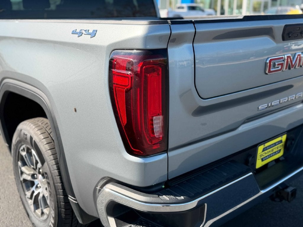 2025 GMC Sierra 1500 SLT