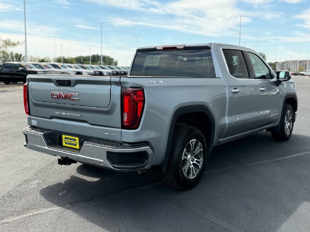 2025 GMC Sierra 1500 SLT