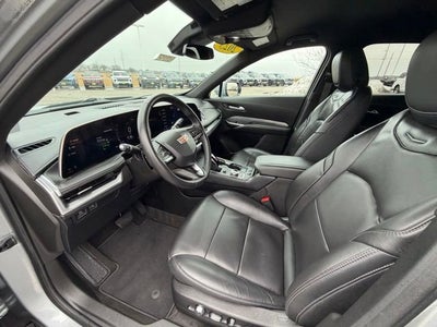 2025 Cadillac XT4 Premium Luxury