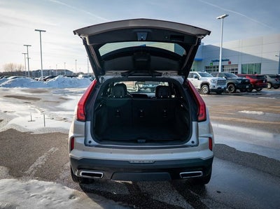 2025 Cadillac XT4 Premium Luxury