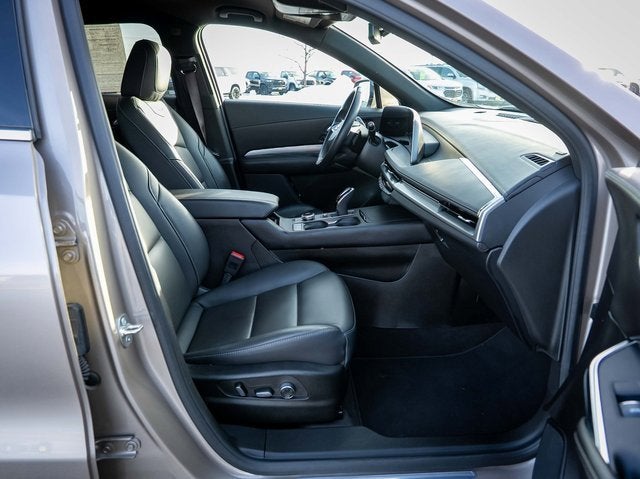 2025 Cadillac XT4 Premium Luxury