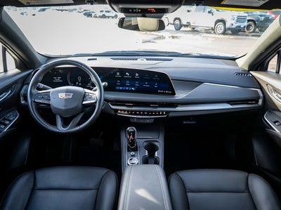 2025 Cadillac XT4 Premium Luxury