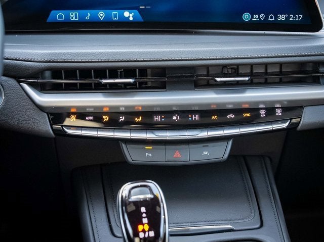 2025 Cadillac XT4 Premium Luxury