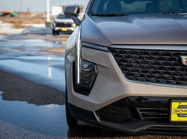 2025 Cadillac XT4 Premium Luxury