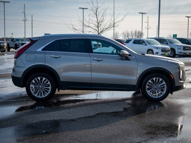 2025 Cadillac XT4 Premium Luxury