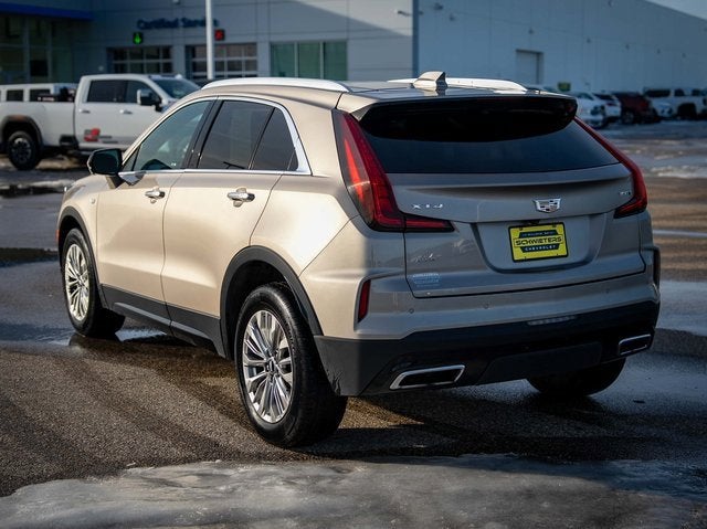 2025 Cadillac XT4 Premium Luxury