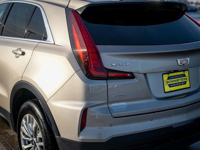 2025 Cadillac XT4 Premium Luxury