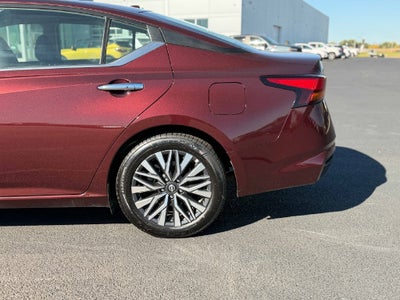 2025 Nissan Altima SV