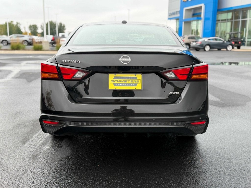 2025 Nissan Altima SV