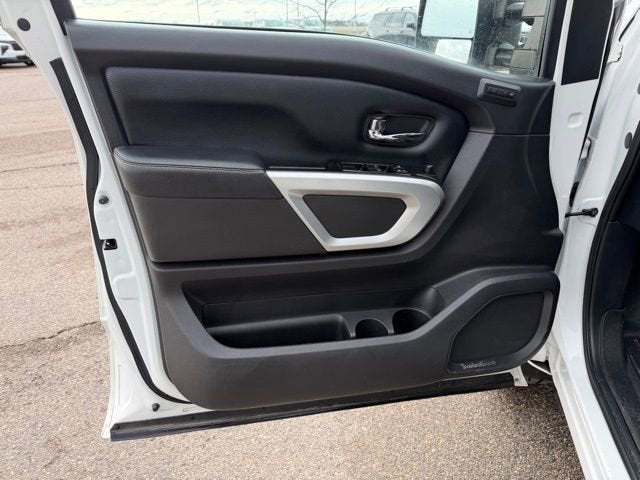 2018 Nissan Titan PRO-4X