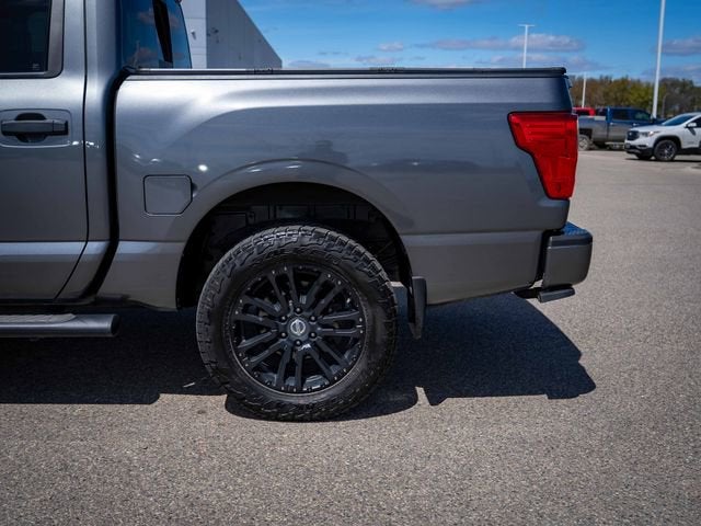 2019 Nissan Titan SL