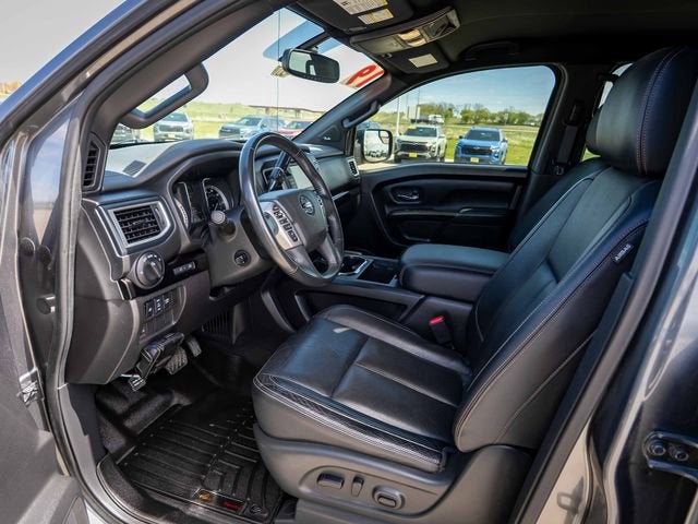 2019 Nissan Titan SL