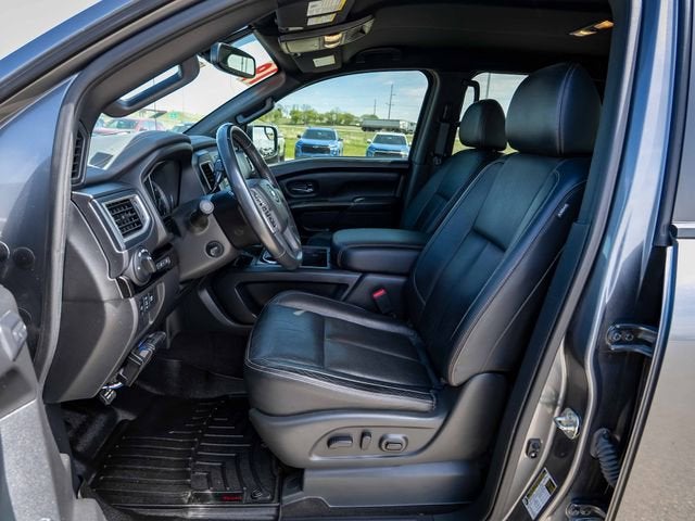2019 Nissan Titan SL