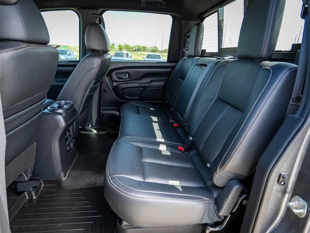 2019 Nissan Titan SL