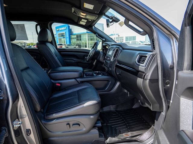 2019 Nissan Titan SL