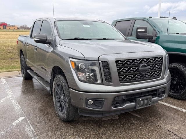 2019 Nissan Titan SL