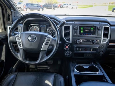 2019 Nissan Titan SL