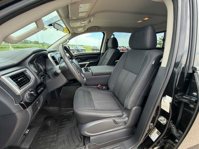 2018 Nissan Titan S