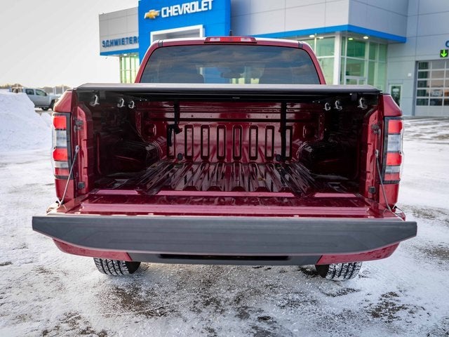2022 Nissan Frontier SV