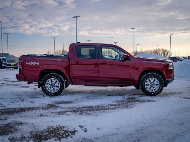 2022 Nissan Frontier SV