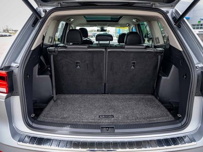 2022 Volkswagen Atlas 3.6L V6 SEL Premium R-Line