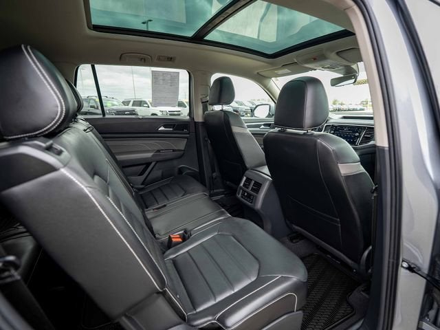2022 Volkswagen Atlas 3.6L V6 SEL Premium R-Line