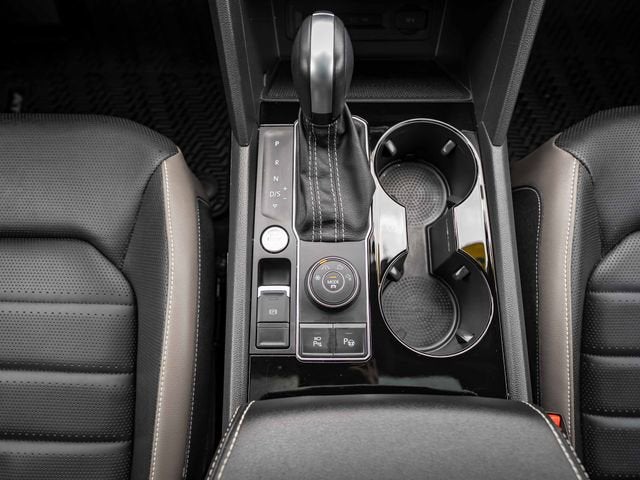 2022 Volkswagen Atlas 3.6L V6 SEL Premium R-Line