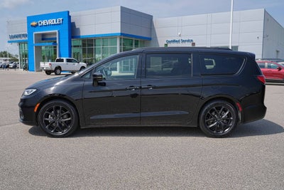 2025 Chrysler Pacifica Limited