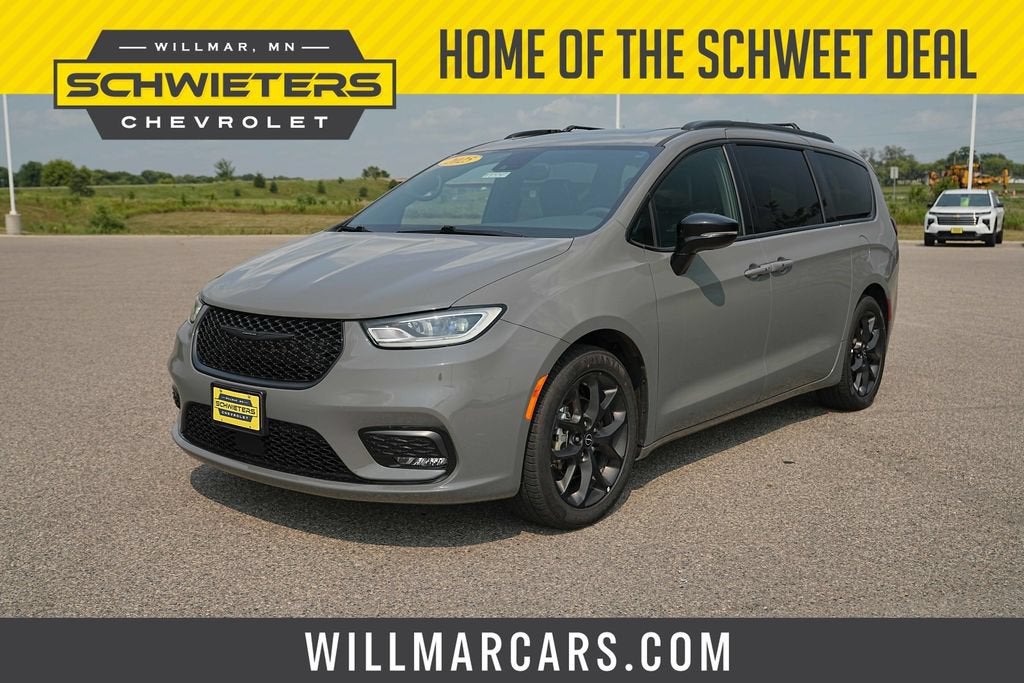 2025 Chrysler Pacifica Limited