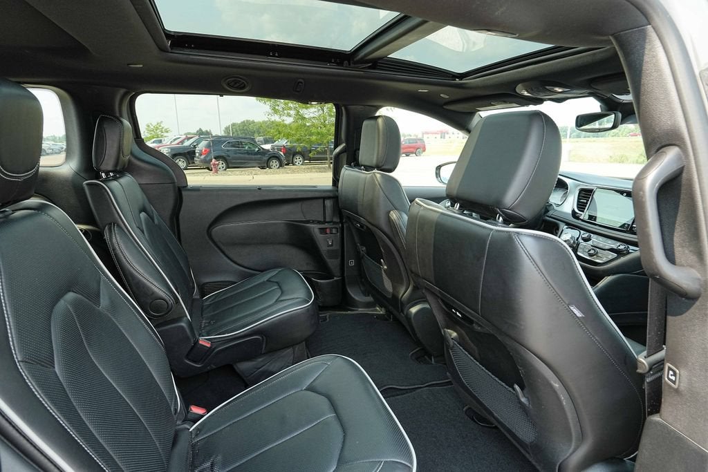2025 Chrysler Pacifica Limited