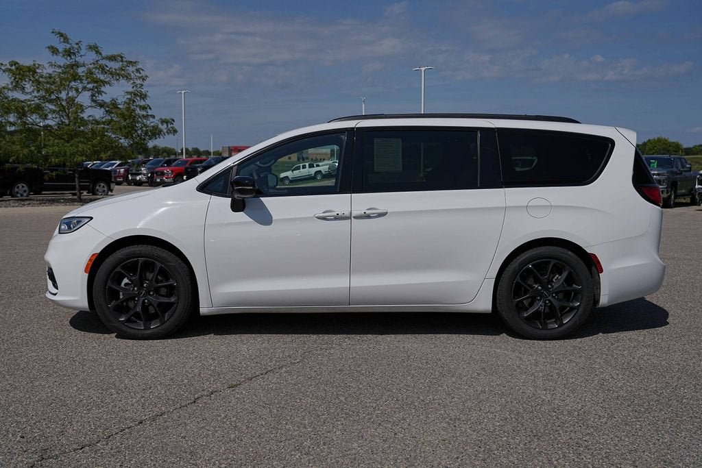 2025 Chrysler Pacifica Limited