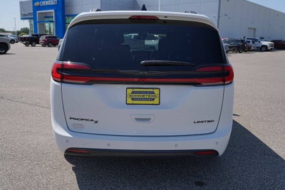 2025 Chrysler Pacifica Limited