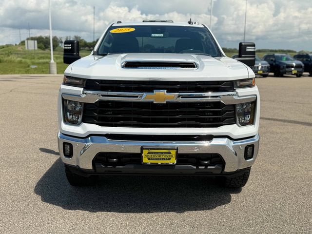 2025 Chevrolet Silverado 3500 HD LT