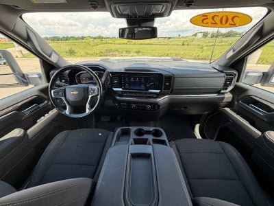 2025 Chevrolet Silverado 3500 HD LT