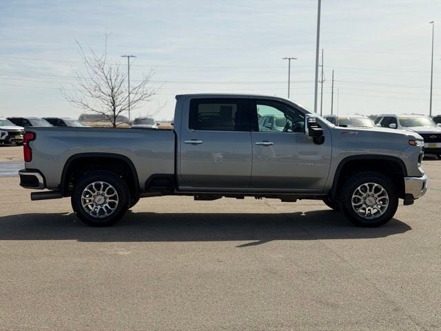 2025 Chevrolet Silverado 3500 HD LTZ