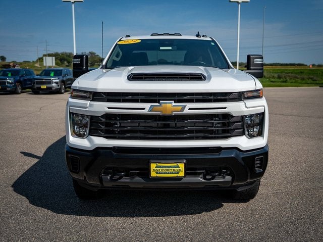 2024 Chevrolet Silverado 2500 HD Custom